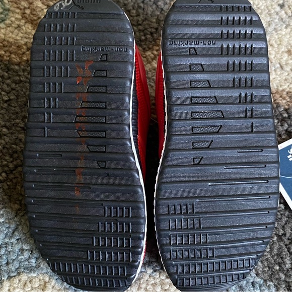 Puma - Picture 6 of 6